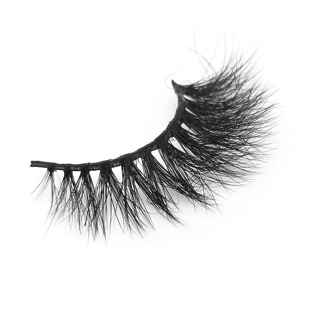 Wholesale Price Real Mink Fur 3D Strip Eyelashes with Customized Box in the UK/US Soft and Dramatic Lashes YY99